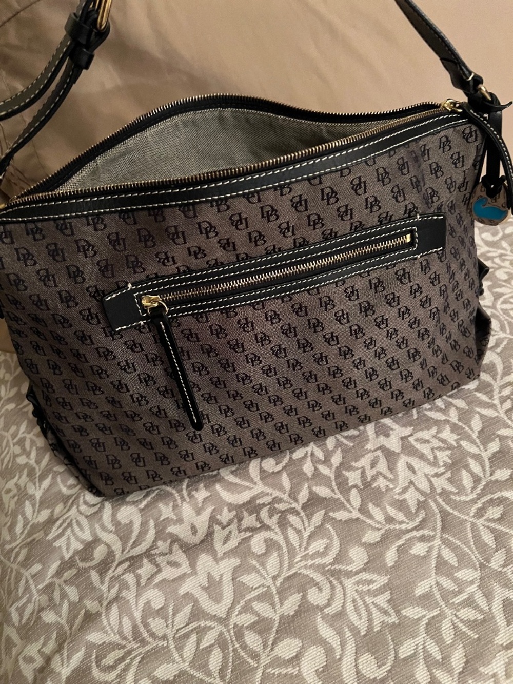 Dooney&Bourke Black Vintage Shoulder Bag